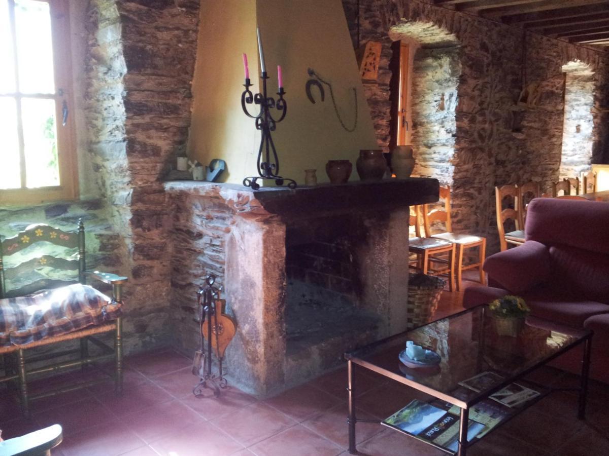 Hotel Rural El Urogallo Murias de Paredes 외부 사진